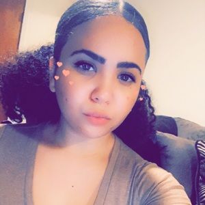 Meet your Posher, Alexus